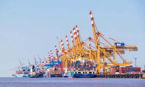 Forwarder Tanjung Perak: Jasa Pengiriman Ekspor Impor via Pelabuhan Surabaya